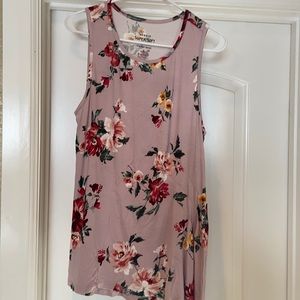 Torrid Size 1 Super Soft Knit Tank Top.